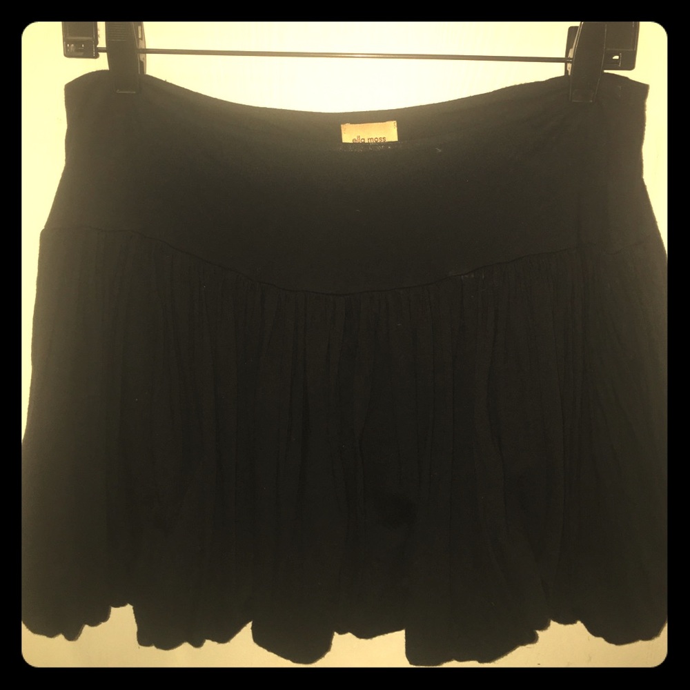 Ella Moss short black bubble skirt
